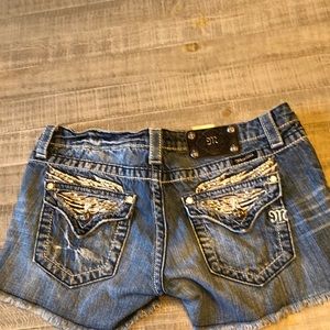 Miss me Jean shorts with wings size 29